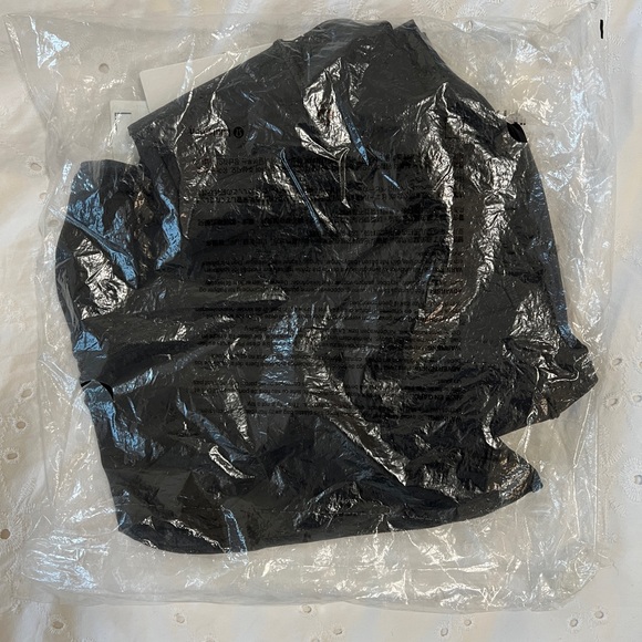 Lululemon Jacket - Picture 8 of 8